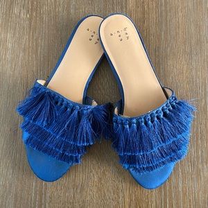 WOMEN’S A-NEW-DAY FLATS